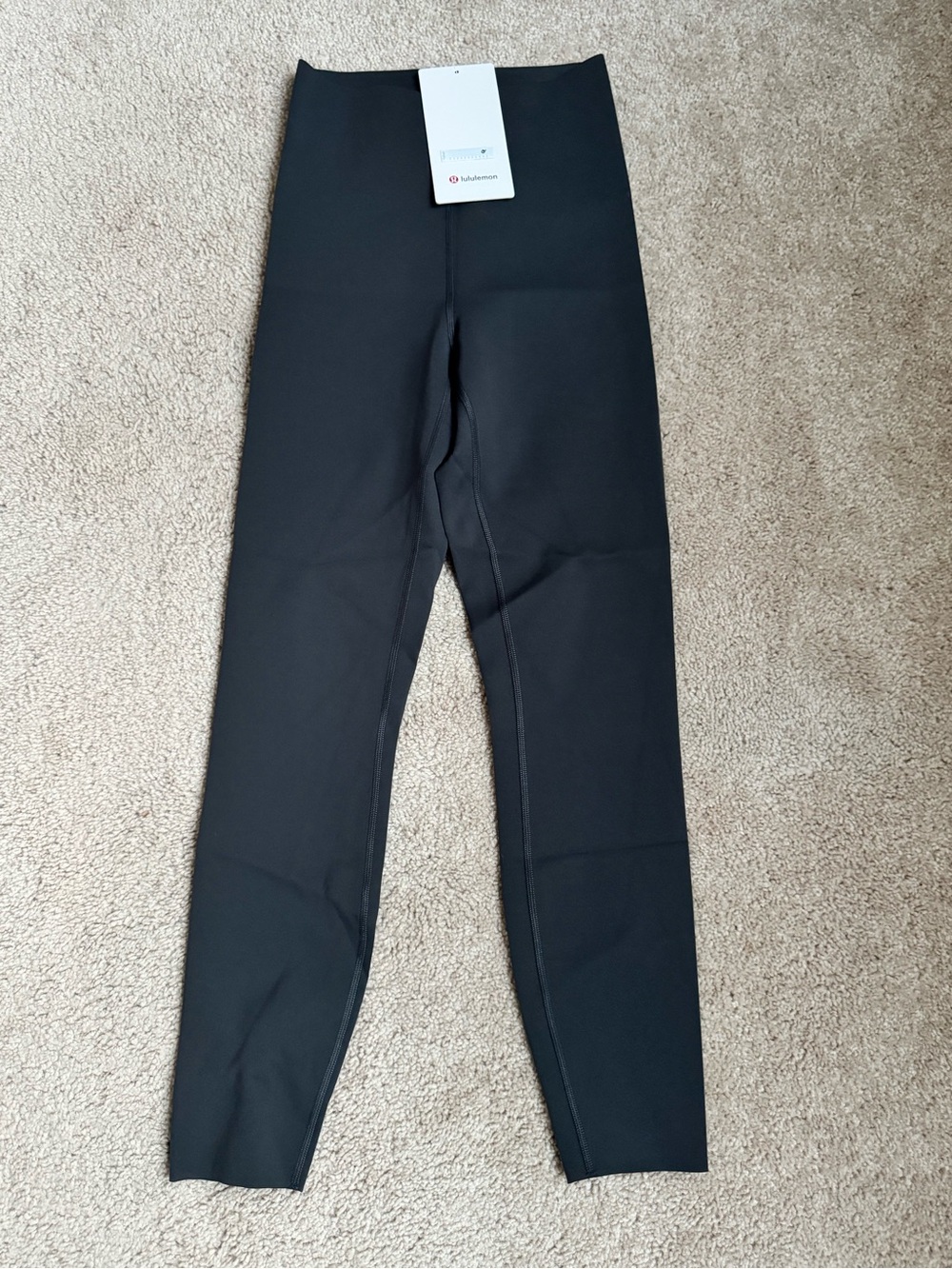 ✨ Lululemon Glow Up HR Tight 25” ✨ Size 4